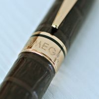 Omega Penna in Coccodrillo