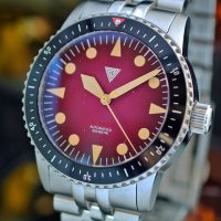 Vertigo Medusa Red Automatic