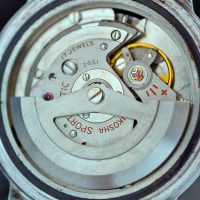 Seiko 2451 movement