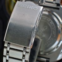 Seiko Bell-Matic UFO 4006-6002
